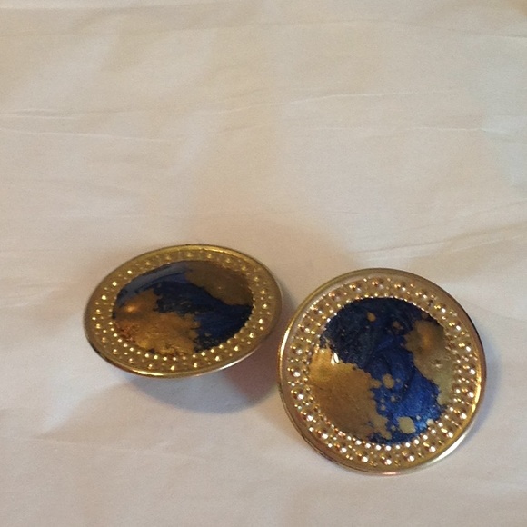 Post Back Metal Earrings .. Painted - Picture 4 of 11